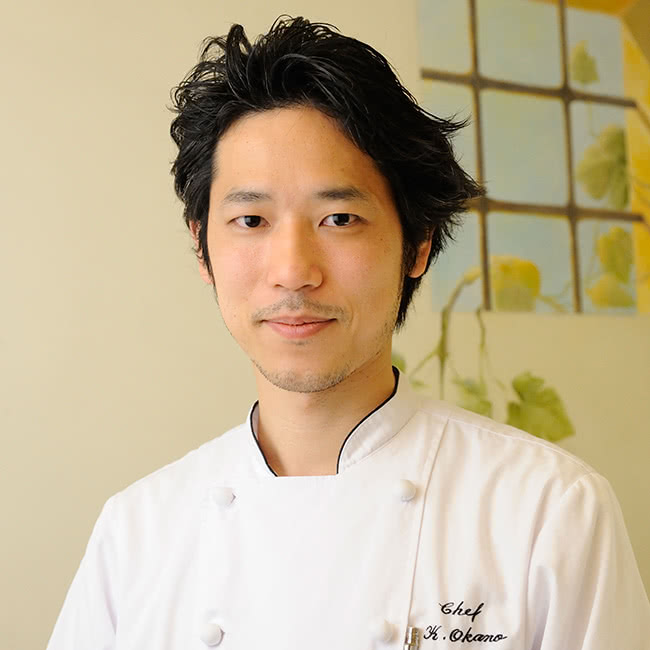 岡野健介 氏
