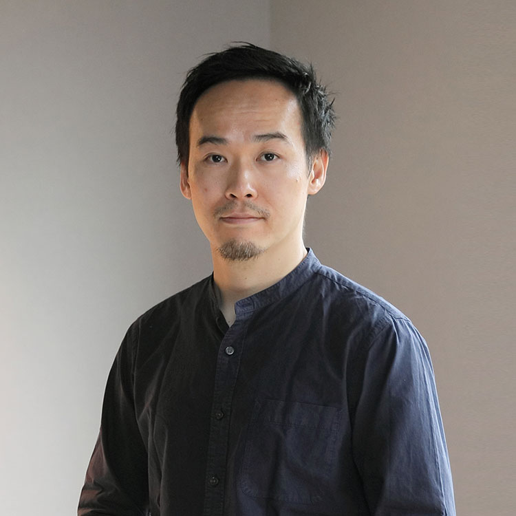 戸枝　忠孝 氏