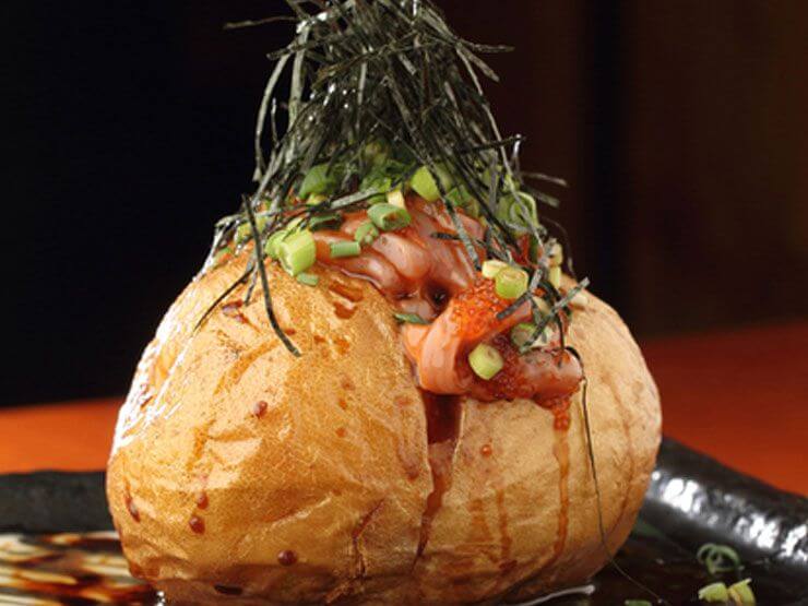 言うまでもなく、ほっくほくのじゃがいもとバターで幸せな気分に！