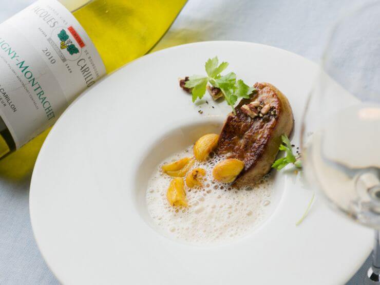 フランス産フォアグラは季節の食材と共に