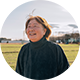 1.「“悔しさ”を笑顔に変えて」。夫に代わって農家を継いだ塚田さんが育てる「古代もち麦」