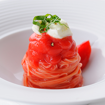 夏野菜の代表「トマト」