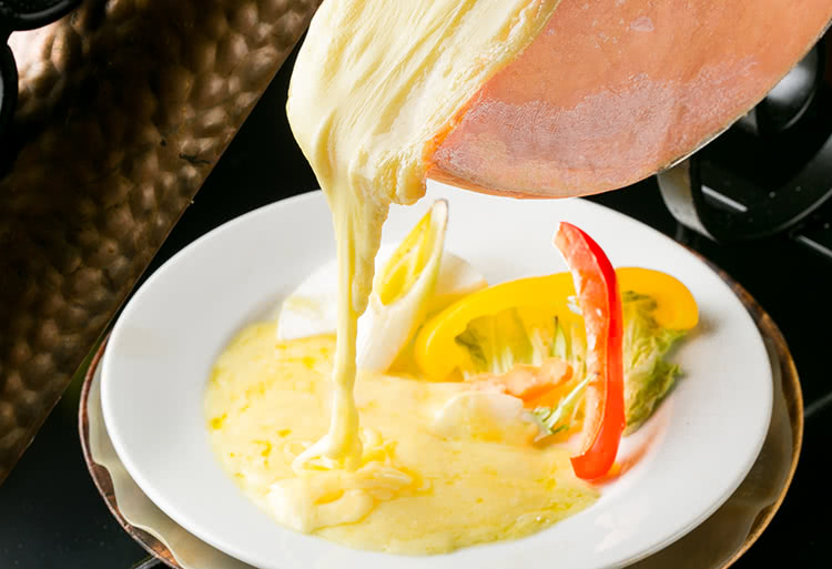 熱々、とろける「チーズ」